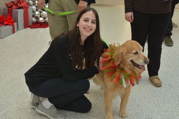 Padua singers perform at 2025 United Airlines Fantasy Flight