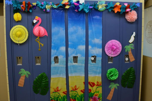 Spirit Week: Hall Decorations 2025