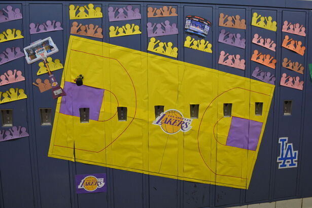 Spirit Week: Hall Decorations 2025