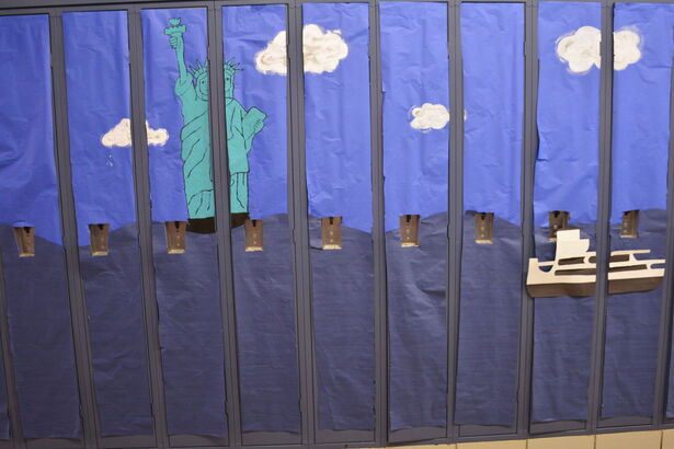 Spirit Week: Hall Decorations 2025