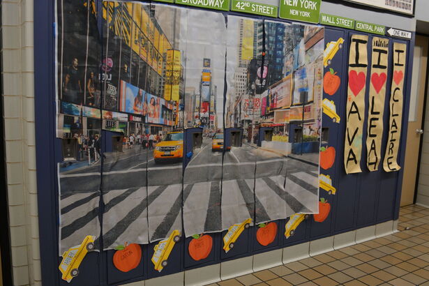 Spirit Week: Hall Decorations 2025