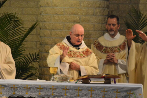 Padua Celebrates Easter 2026 Mass