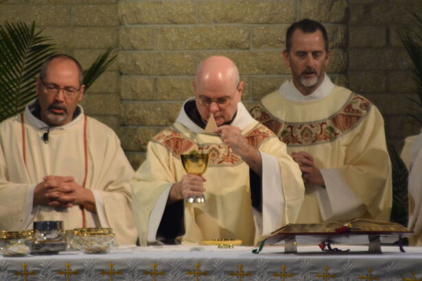 Padua Celebrates Easter 2026 Mass