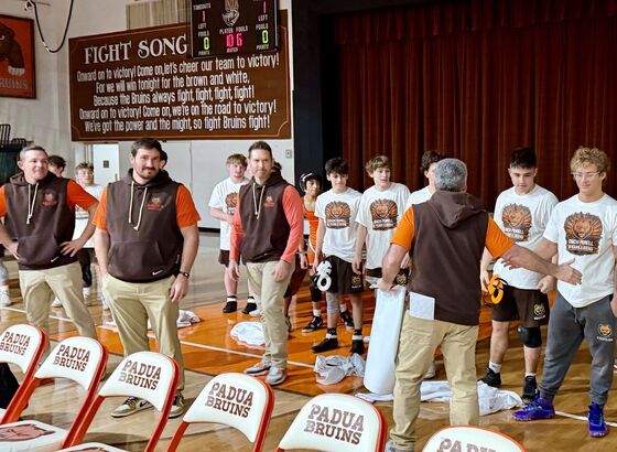 Dave Morell ’80 Honored for 25 Years as Padua Wrestling Coach