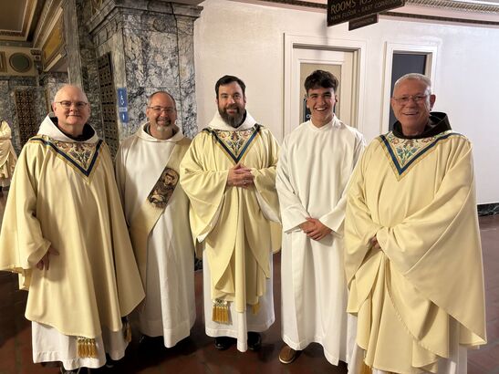 Padua Students Attend Jubilee of Hope Mass with Bishop Edward Malesic
