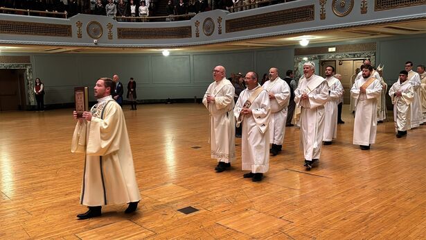 Padua Students Attend Jubilee of Hope Mass with Bishop Edward Malesic