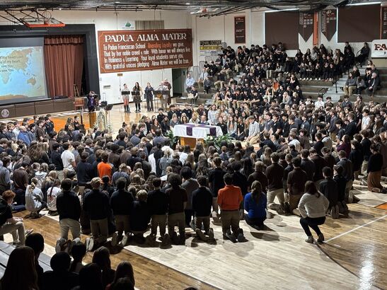 Padua Celebrates Prayer Service for Peace