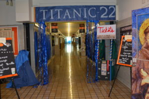 Spirit Week: Hall Decorations 2021